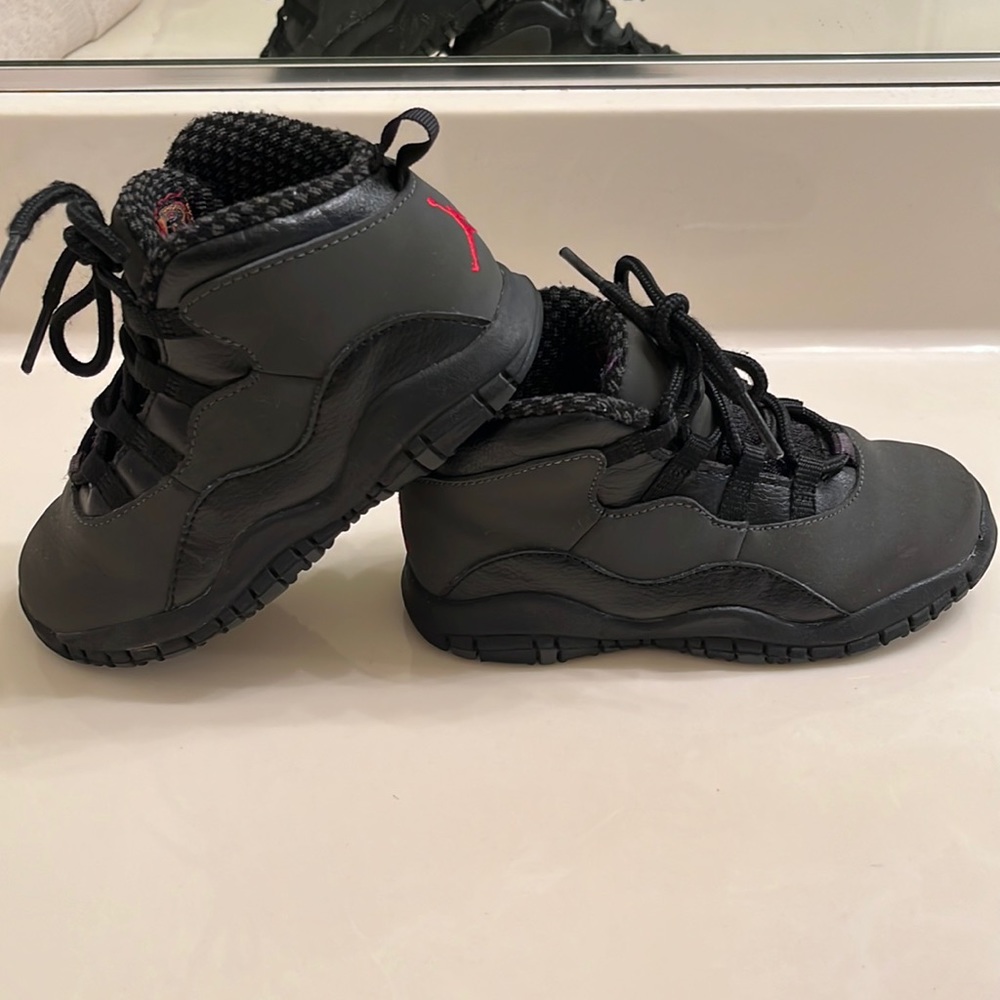 Air Jordan size 10C
